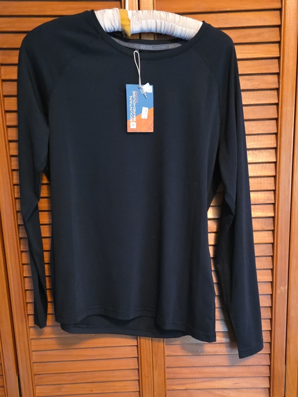 Mountain Hardwear Women's Long-Sleeve Black Performance Tee